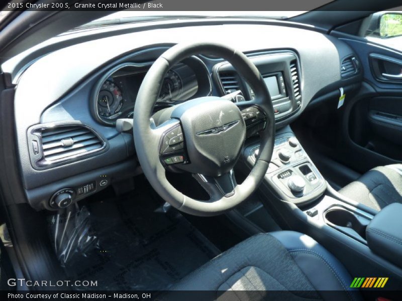 Granite Crystal Metallic / Black 2015 Chrysler 200 S