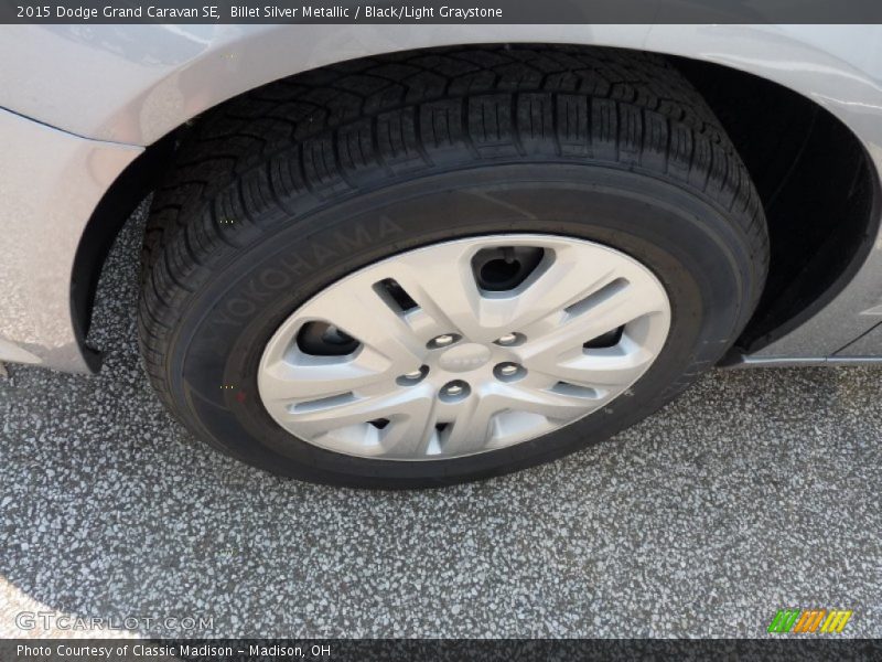 Billet Silver Metallic / Black/Light Graystone 2015 Dodge Grand Caravan SE