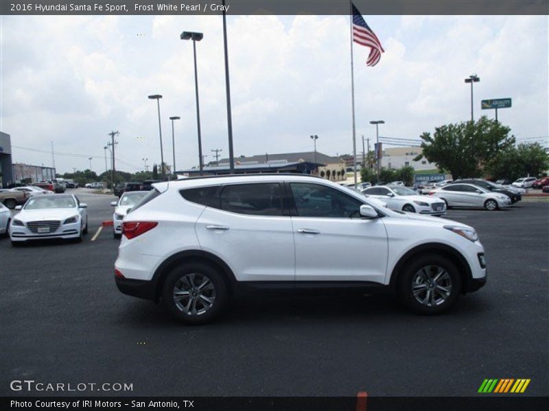 Frost White Pearl / Gray 2016 Hyundai Santa Fe Sport