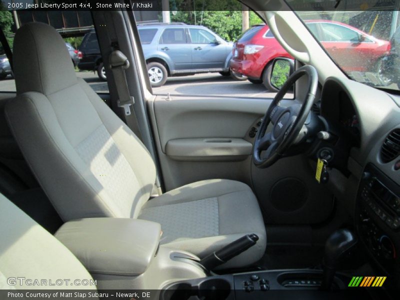 Stone White / Khaki 2005 Jeep Liberty Sport 4x4