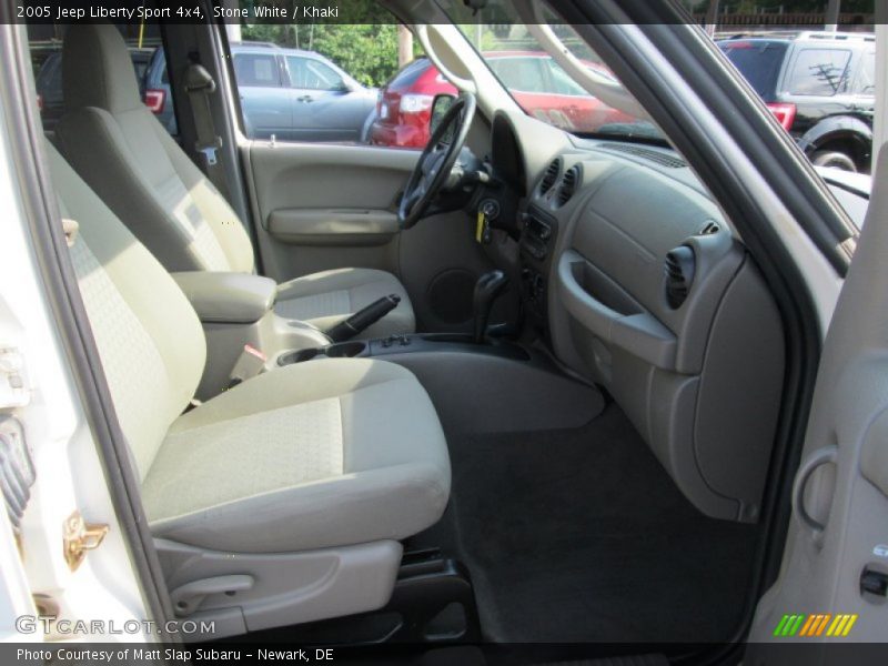 Stone White / Khaki 2005 Jeep Liberty Sport 4x4