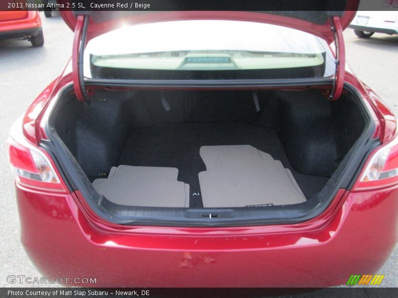 Cayenne Red / Beige 2013 Nissan Altima 2.5 SL