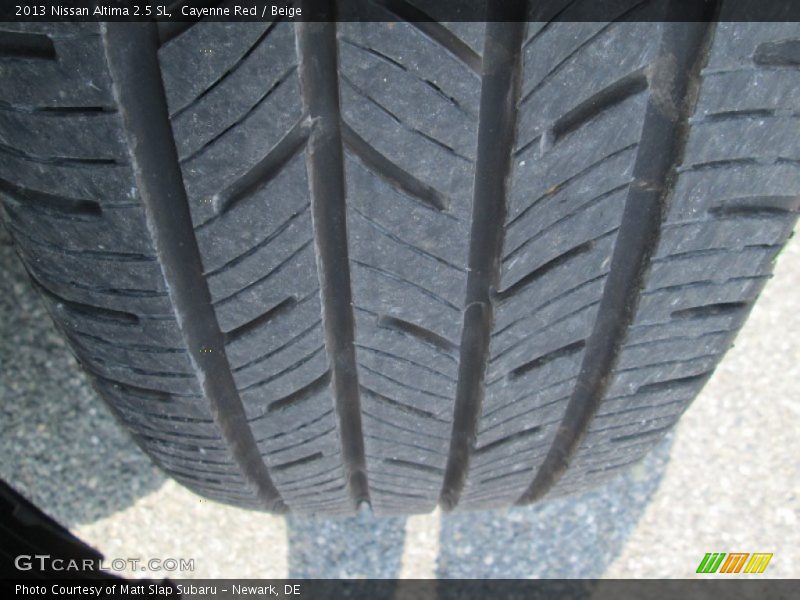 Cayenne Red / Beige 2013 Nissan Altima 2.5 SL