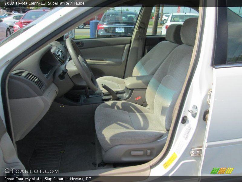 Super White / Taupe 2003 Toyota Camry LE