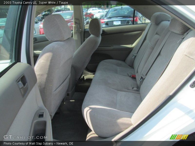 Super White / Taupe 2003 Toyota Camry LE