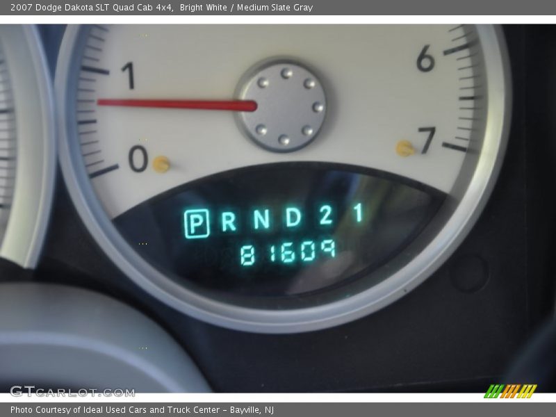 Bright White / Medium Slate Gray 2007 Dodge Dakota SLT Quad Cab 4x4