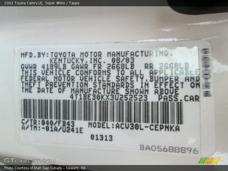 Super White / Taupe 2003 Toyota Camry LE