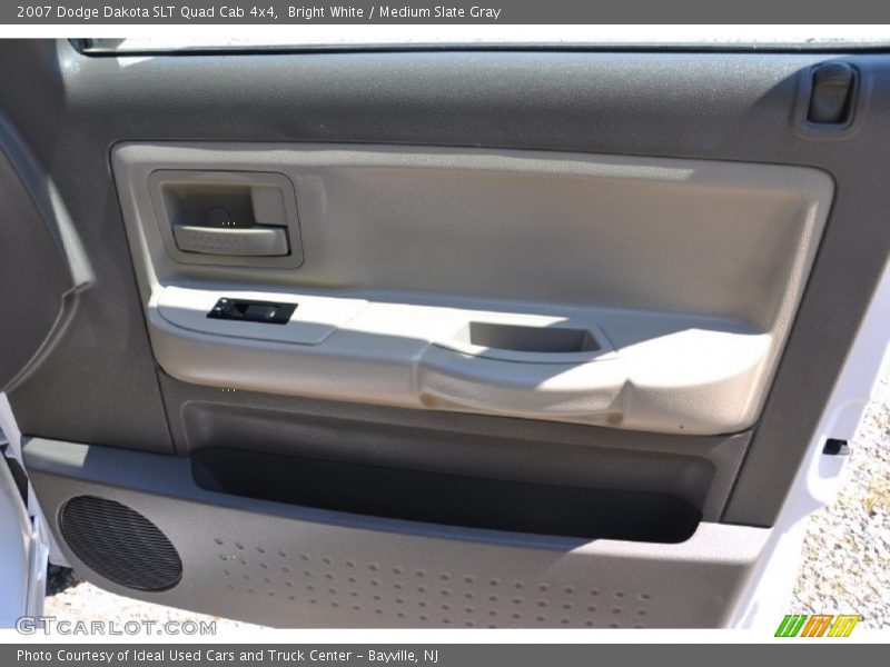 Bright White / Medium Slate Gray 2007 Dodge Dakota SLT Quad Cab 4x4