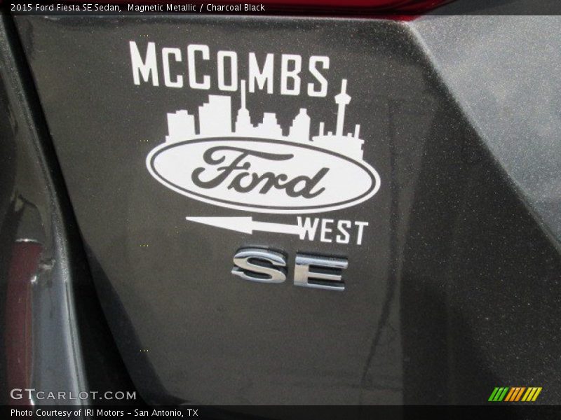 Magnetic Metallic / Charcoal Black 2015 Ford Fiesta SE Sedan