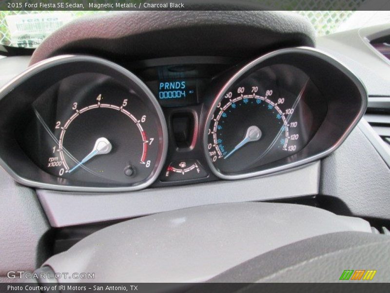 Magnetic Metallic / Charcoal Black 2015 Ford Fiesta SE Sedan