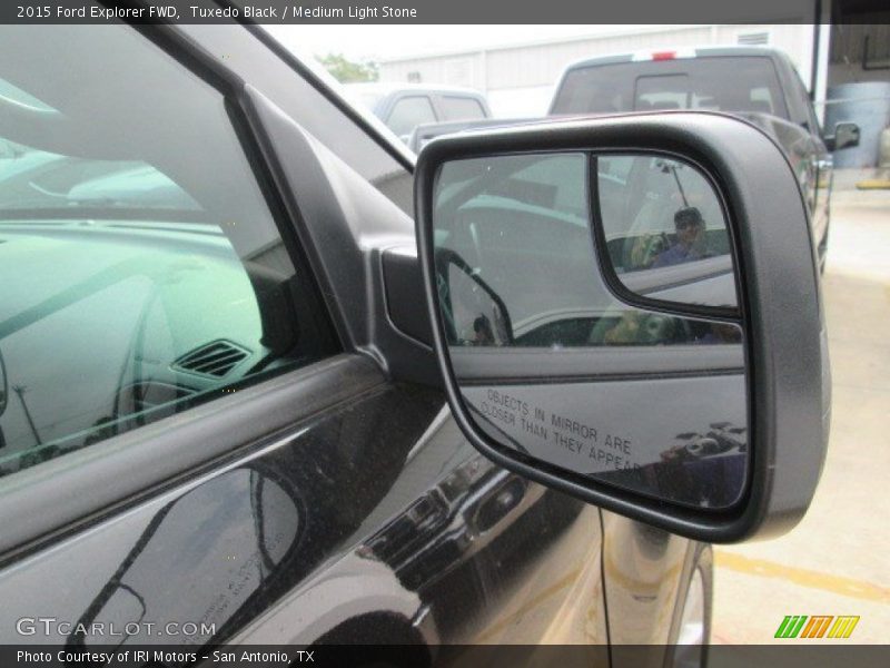 Tuxedo Black / Medium Light Stone 2015 Ford Explorer FWD