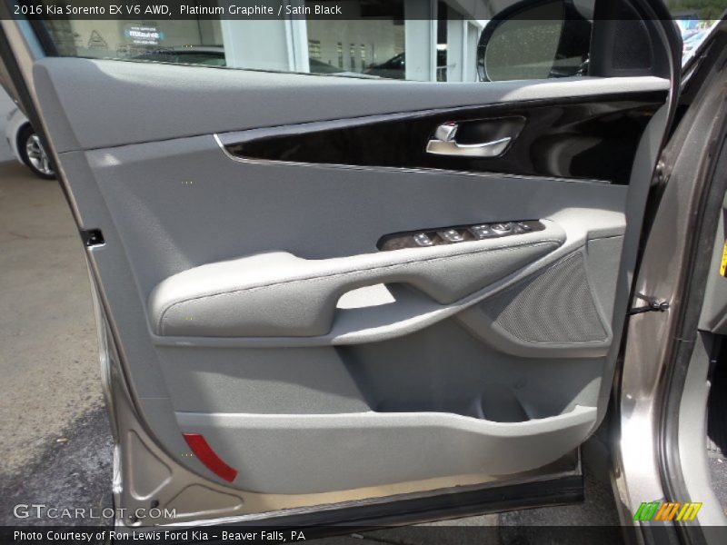 Platinum Graphite / Satin Black 2016 Kia Sorento EX V6 AWD