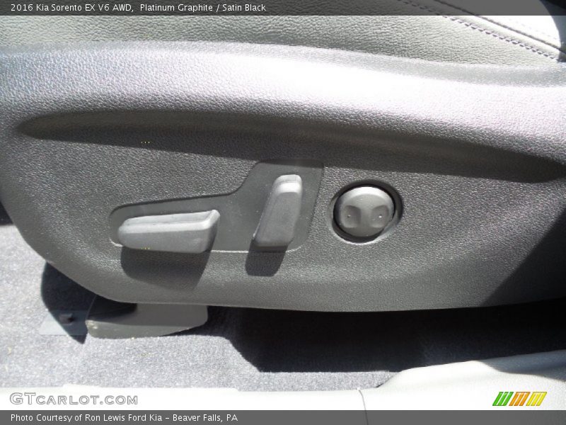 Platinum Graphite / Satin Black 2016 Kia Sorento EX V6 AWD