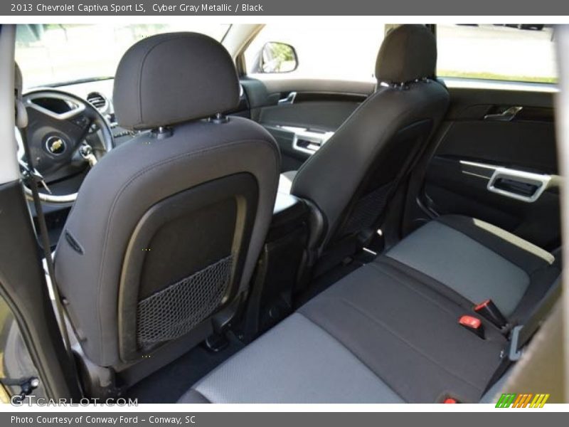 Cyber Gray Metallic / Black 2013 Chevrolet Captiva Sport LS