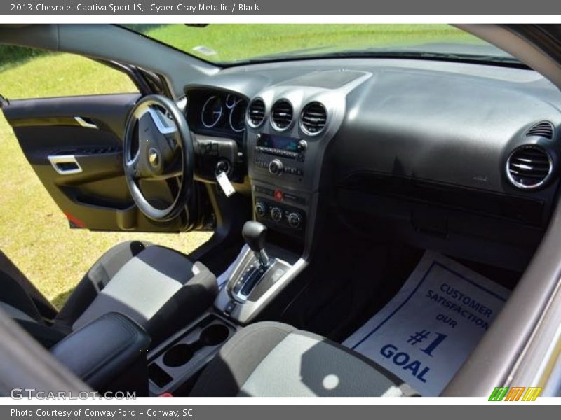 Cyber Gray Metallic / Black 2013 Chevrolet Captiva Sport LS