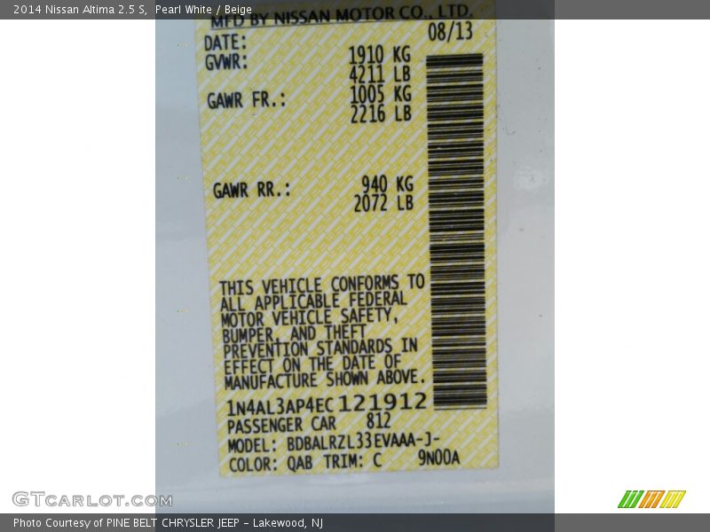 Pearl White / Beige 2014 Nissan Altima 2.5 S