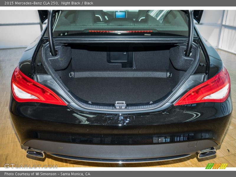 Night Black / Black 2015 Mercedes-Benz CLA 250