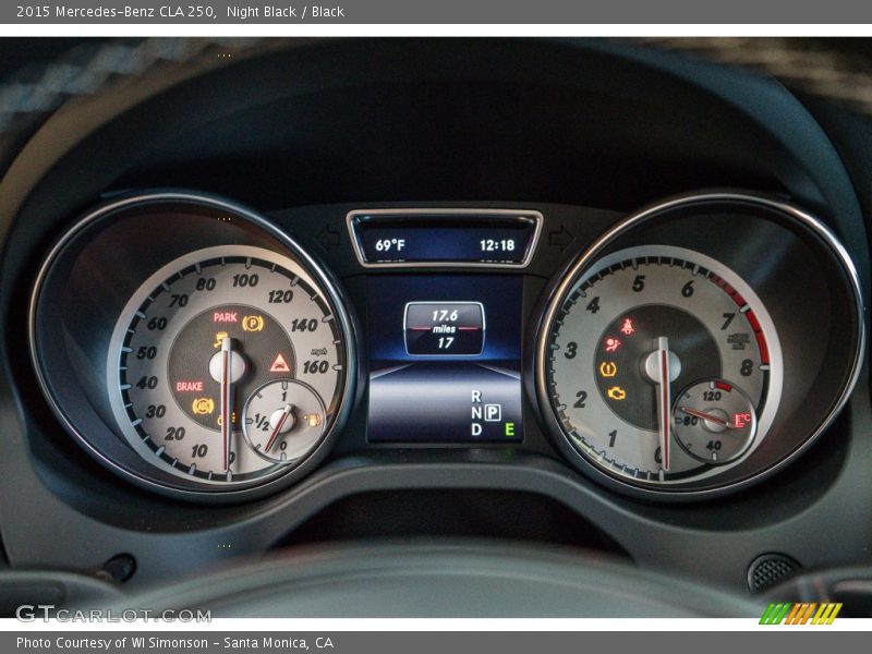 Night Black / Black 2015 Mercedes-Benz CLA 250