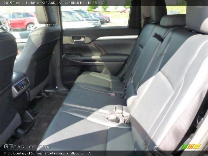 Attitude Black Metallic / Black 2015 Toyota Highlander XLE AWD