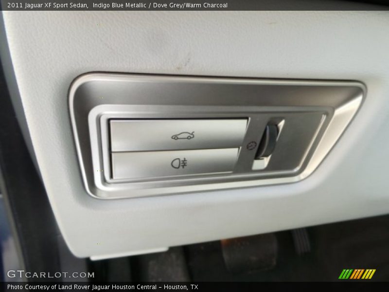 Indigo Blue Metallic / Dove Grey/Warm Charcoal 2011 Jaguar XF Sport Sedan