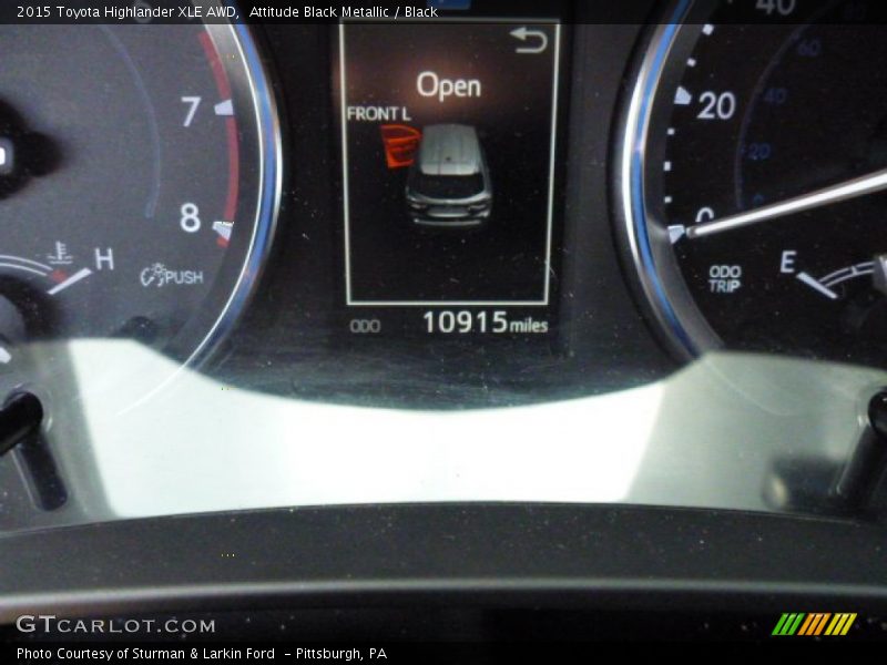 Attitude Black Metallic / Black 2015 Toyota Highlander XLE AWD