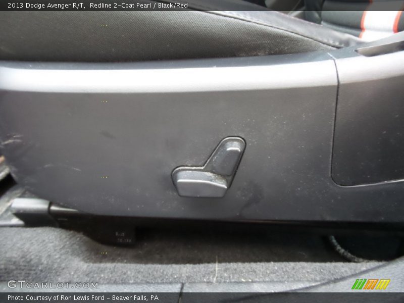 Redline 2-Coat Pearl / Black/Red 2013 Dodge Avenger R/T