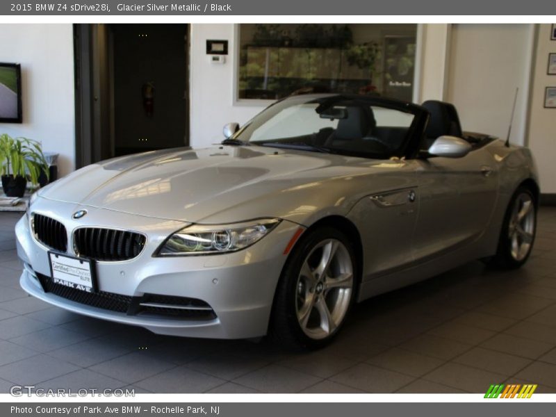 Glacier Silver Metallic / Black 2015 BMW Z4 sDrive28i