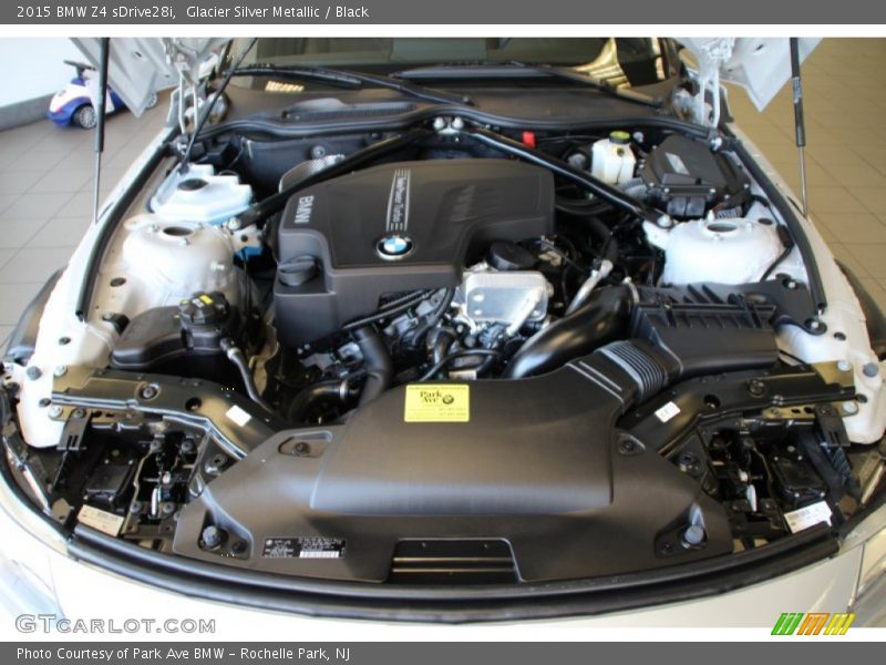 Glacier Silver Metallic / Black 2015 BMW Z4 sDrive28i