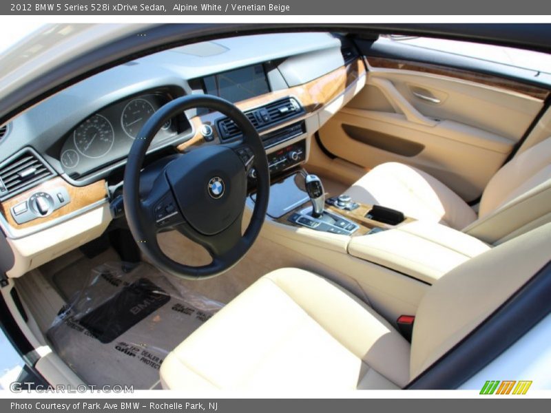 Alpine White / Venetian Beige 2012 BMW 5 Series 528i xDrive Sedan