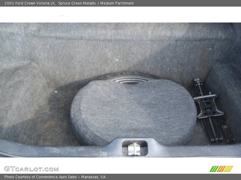 Spruce Green Metallic / Medium Parchment 2001 Ford Crown Victoria LX