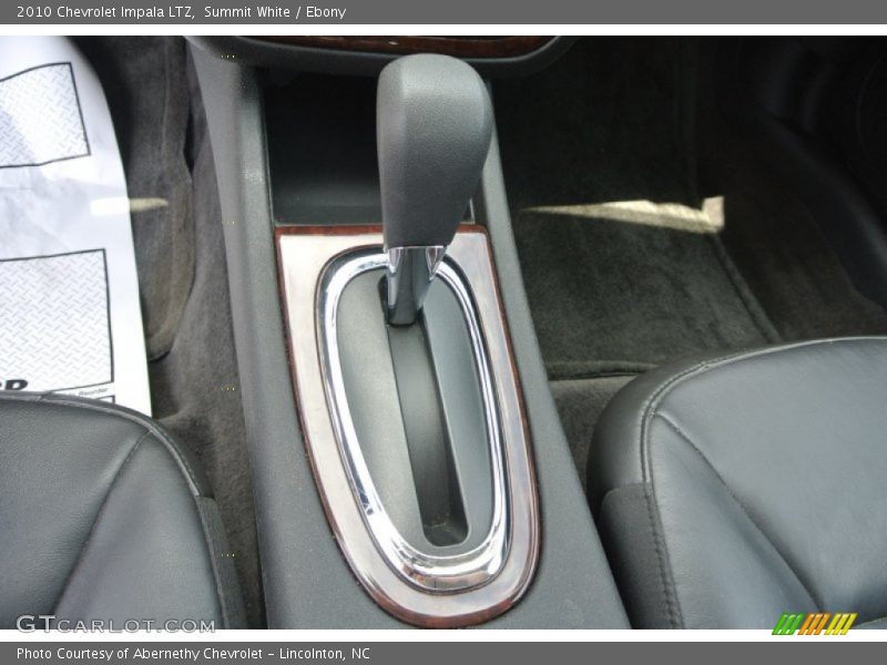 Summit White / Ebony 2010 Chevrolet Impala LTZ