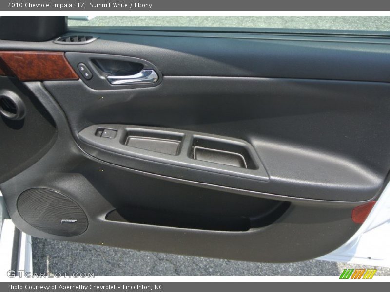 Summit White / Ebony 2010 Chevrolet Impala LTZ