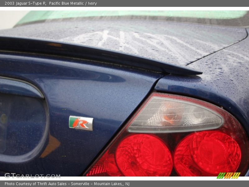 Pacific Blue Metallic / Ivory 2003 Jaguar S-Type R