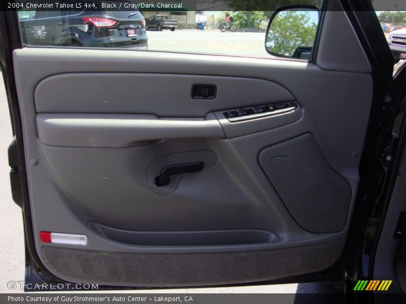 Black / Gray/Dark Charcoal 2004 Chevrolet Tahoe LS 4x4