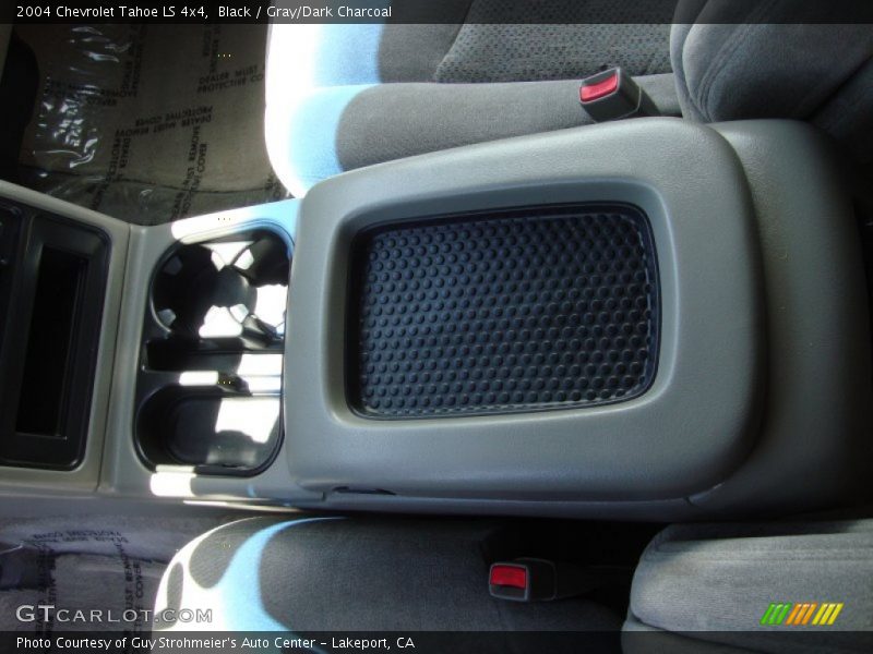 Black / Gray/Dark Charcoal 2004 Chevrolet Tahoe LS 4x4