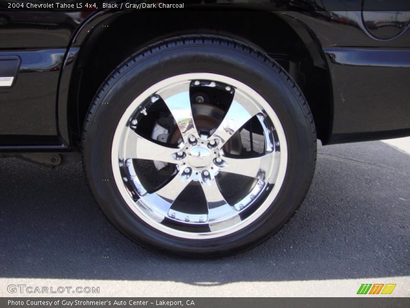 Black / Gray/Dark Charcoal 2004 Chevrolet Tahoe LS 4x4