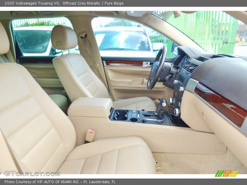 Offroad Grey Metallic / Pure Beige 2005 Volkswagen Touareg V6