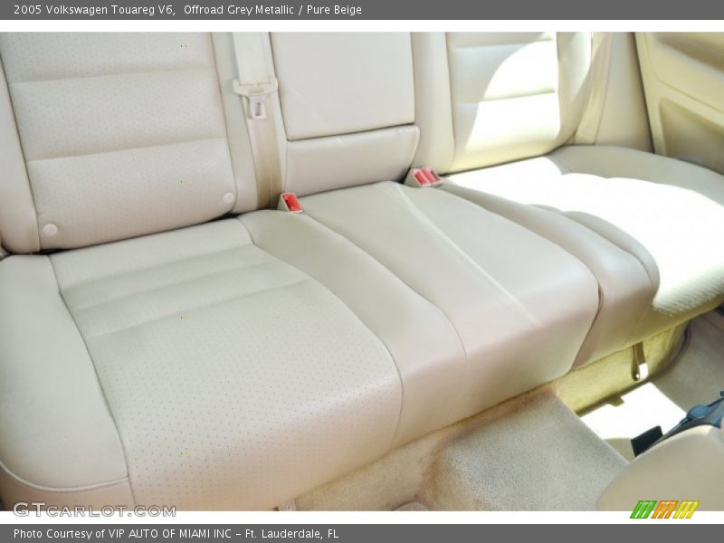 Offroad Grey Metallic / Pure Beige 2005 Volkswagen Touareg V6