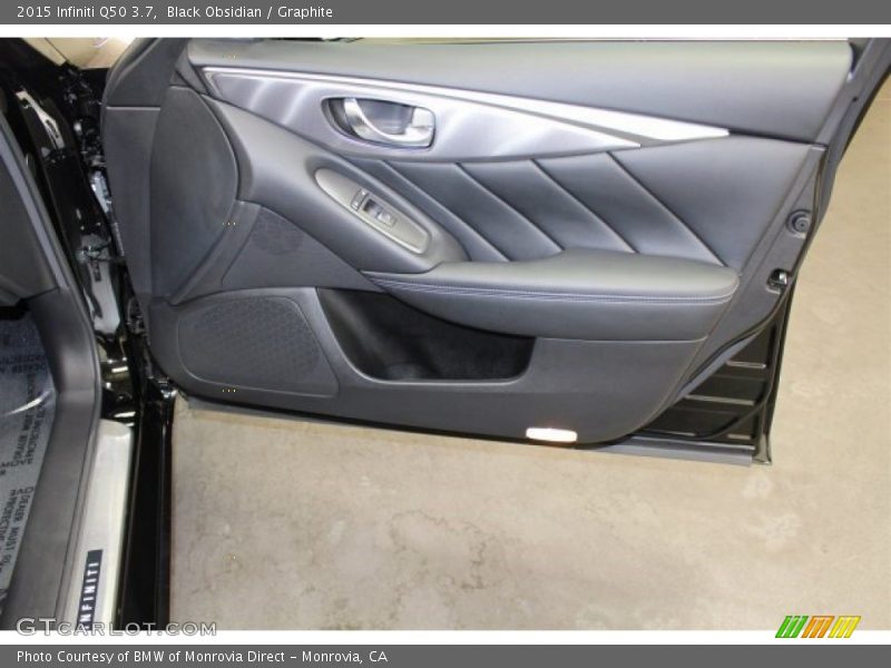Black Obsidian / Graphite 2015 Infiniti Q50 3.7