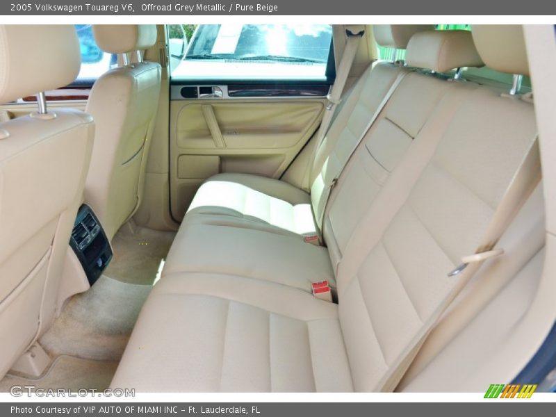 Offroad Grey Metallic / Pure Beige 2005 Volkswagen Touareg V6