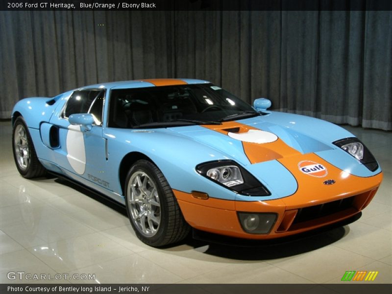 Front 3/4 View of 2006 GT Heritage