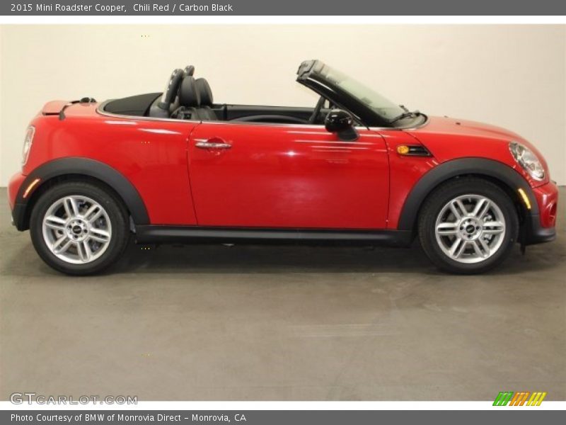 Chili Red / Carbon Black 2015 Mini Roadster Cooper
