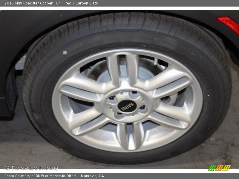 Chili Red / Carbon Black 2015 Mini Roadster Cooper