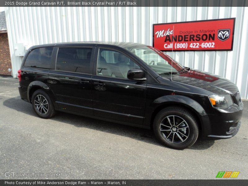 Brilliant Black Crystal Pearl / R/T Black 2015 Dodge Grand Caravan R/T