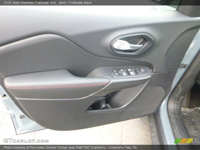 Anvil / Trailhawk Black 2015 Jeep Cherokee Trailhawk 4x4