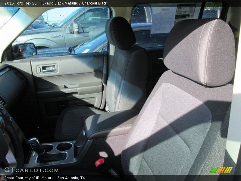 Tuxedo Black Metallic / Charcoal Black 2015 Ford Flex SE