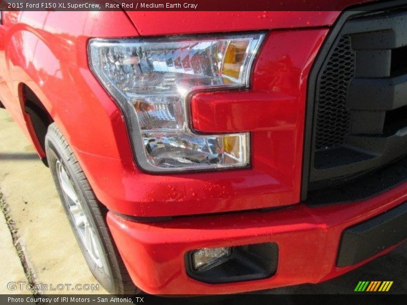 Race Red / Medium Earth Gray 2015 Ford F150 XL SuperCrew