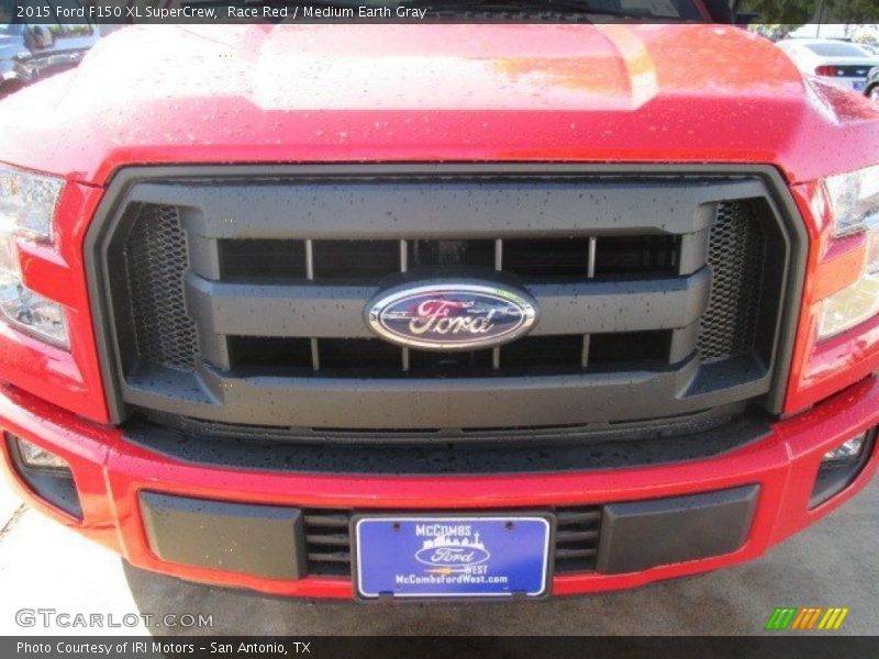 Race Red / Medium Earth Gray 2015 Ford F150 XL SuperCrew