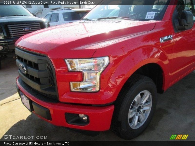 Race Red / Medium Earth Gray 2015 Ford F150 XL SuperCrew