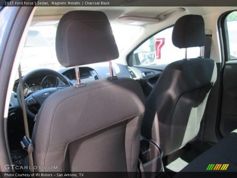 Magnetic Metallic / Charcoal Black 2015 Ford Focus S Sedan